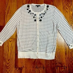 Button Sweater XL